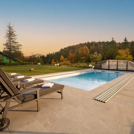 Aurelia With Heated Pool, Sauna & Wellness In Gorski Kotar 빌라